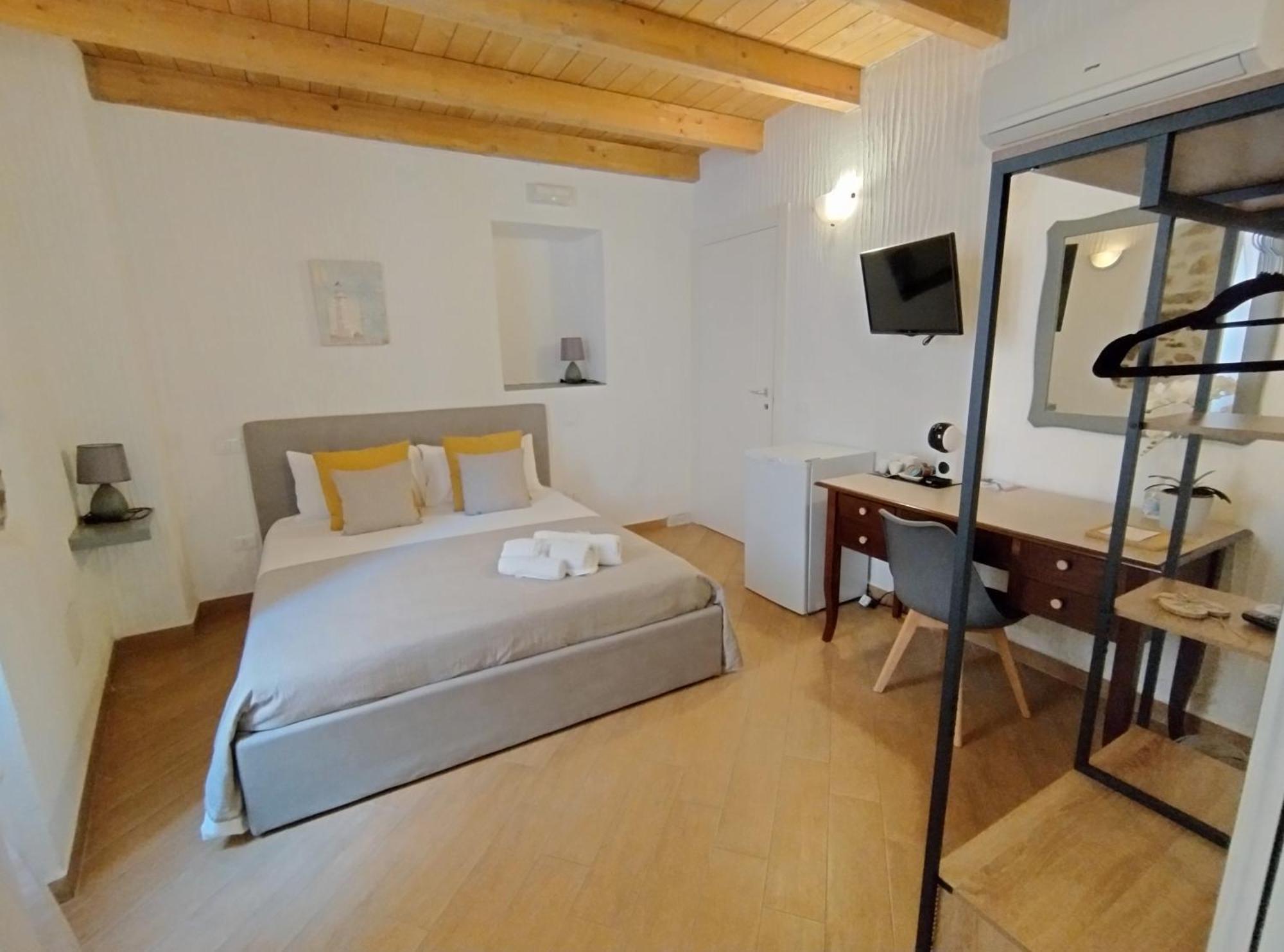 Holmann Suite & Rooms Olbia Extérieur photo